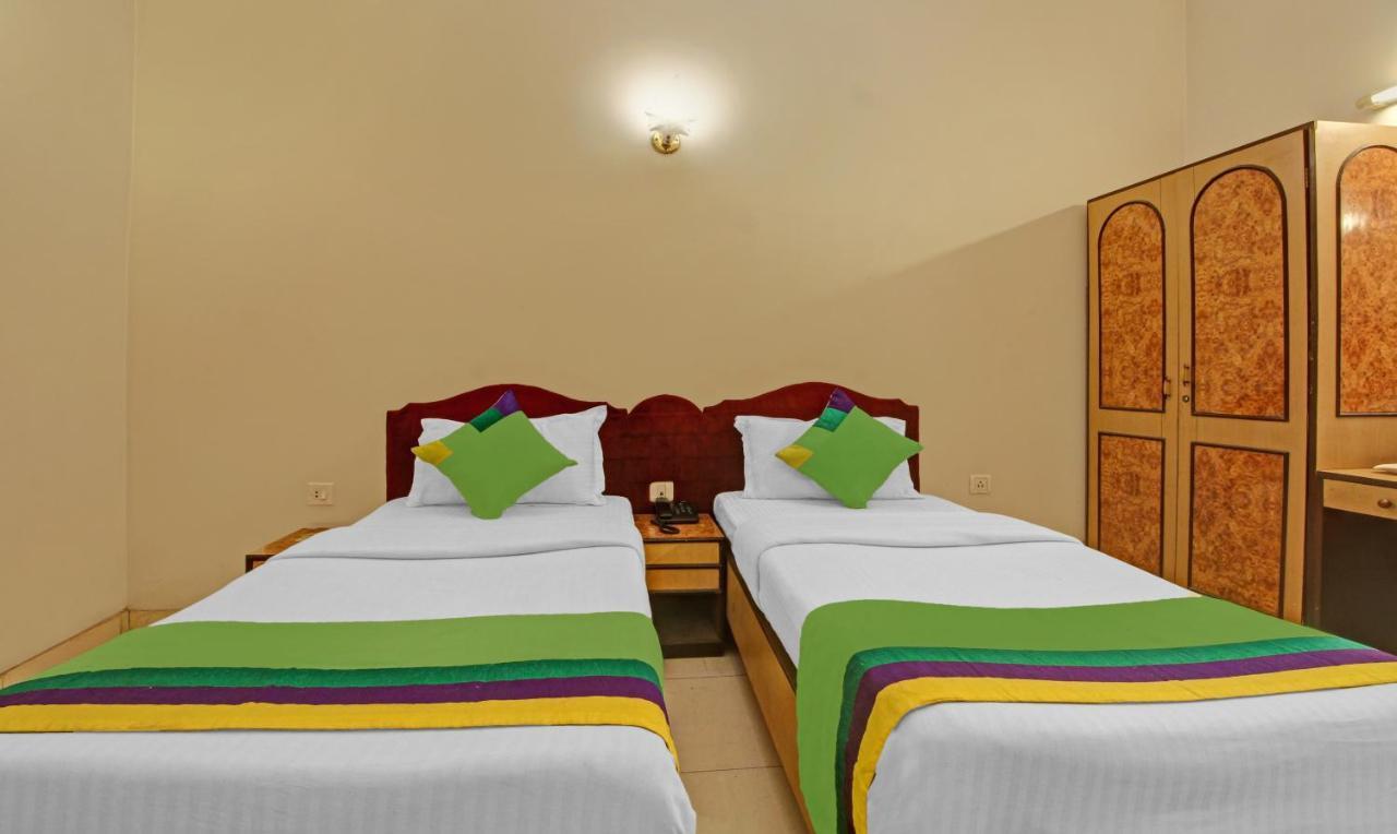 Treebo Mira Inn Calcutta Exterior foto