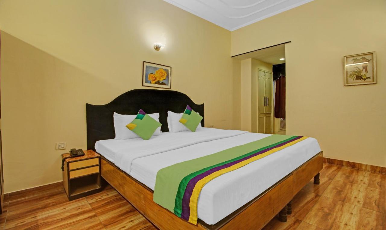 Treebo Mira Inn Calcutta Exterior foto