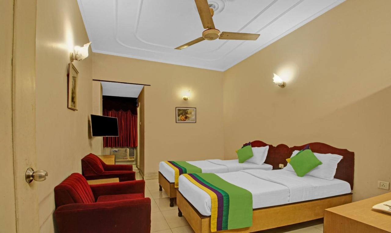 Treebo Mira Inn Calcutta Exterior foto
